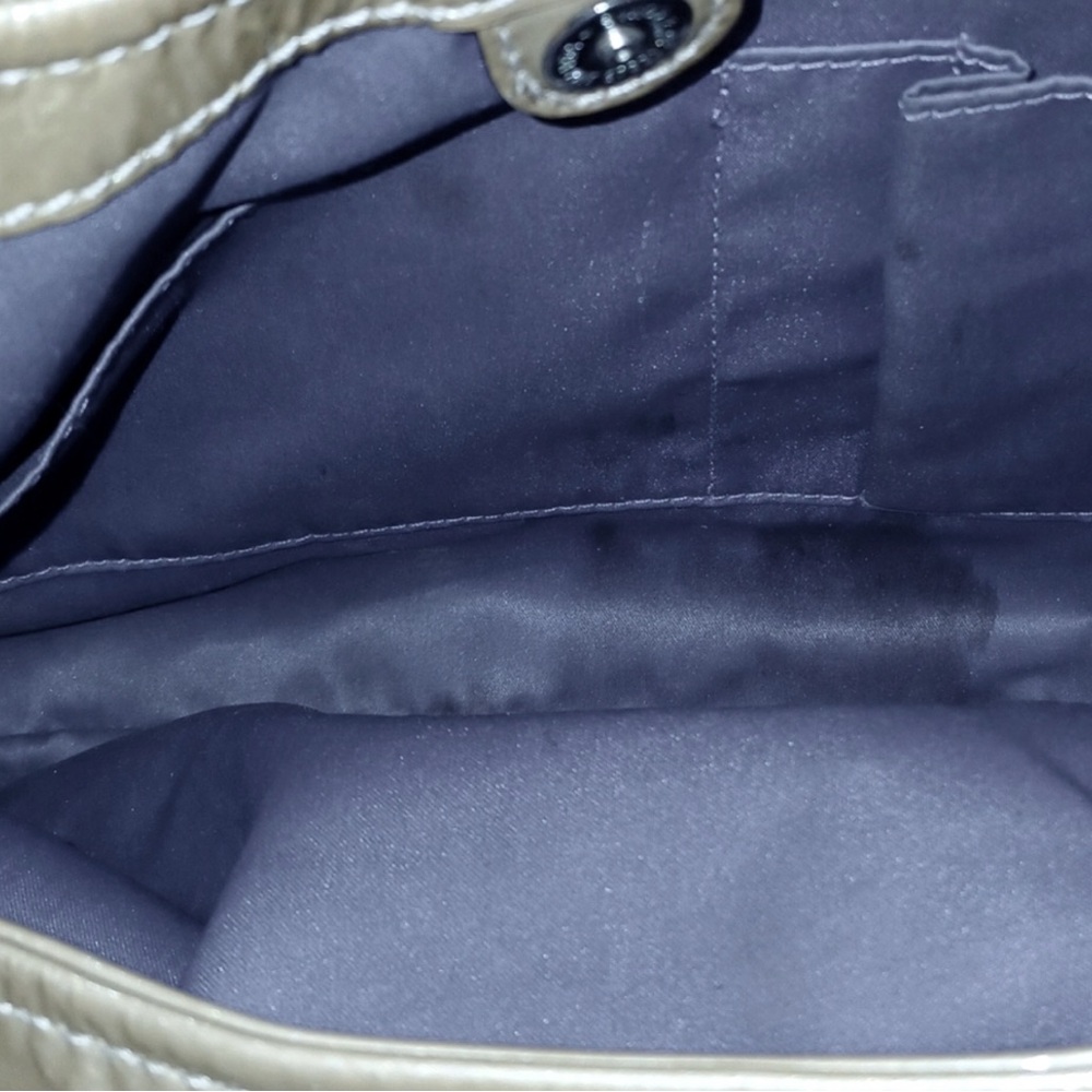 Coach Madison Maggie Gold Patent Leather Hobo Shoulder Bag EUC - Picture 6 of 11